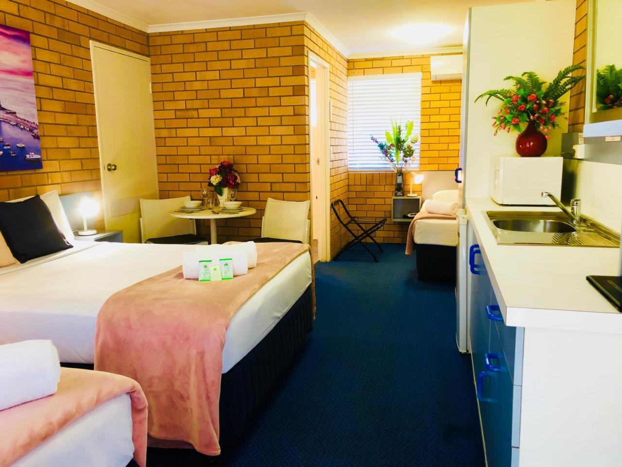 Bosuns Inn Motel Coffs Harbour Dış mekan fotoğraf